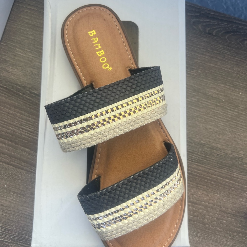 Bamboo double strap sandals